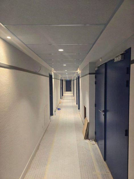 Attivo, couloir d'hôtel rénové